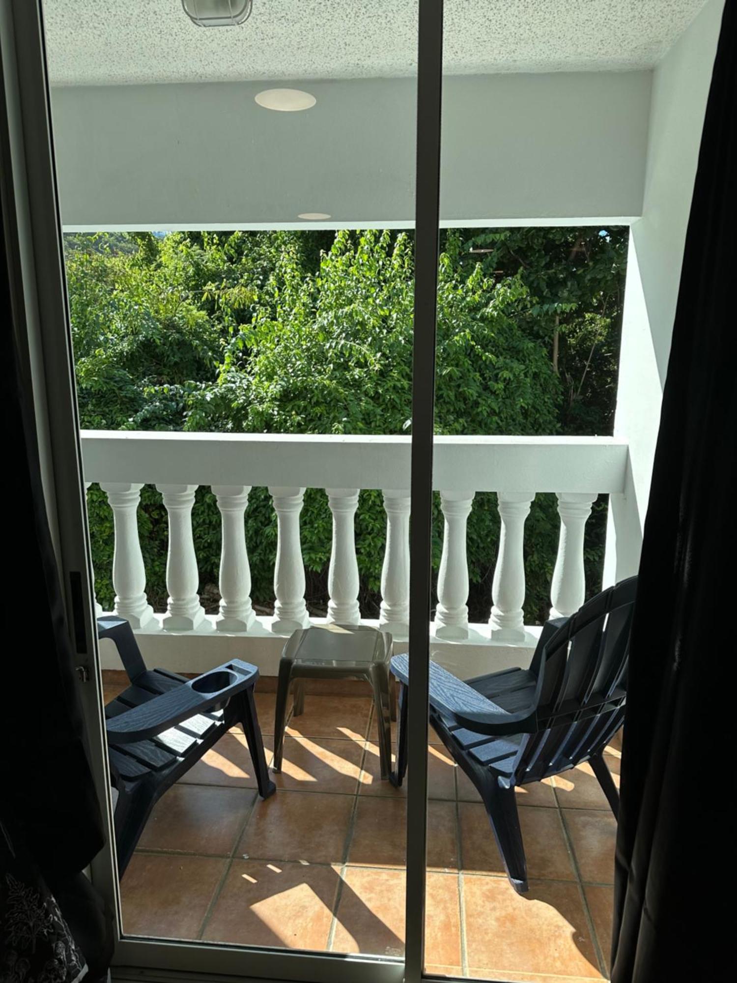 איזבלה Beachfront Studio Apt W/ Full Kitchen & Pool מראה חיצוני תמונה