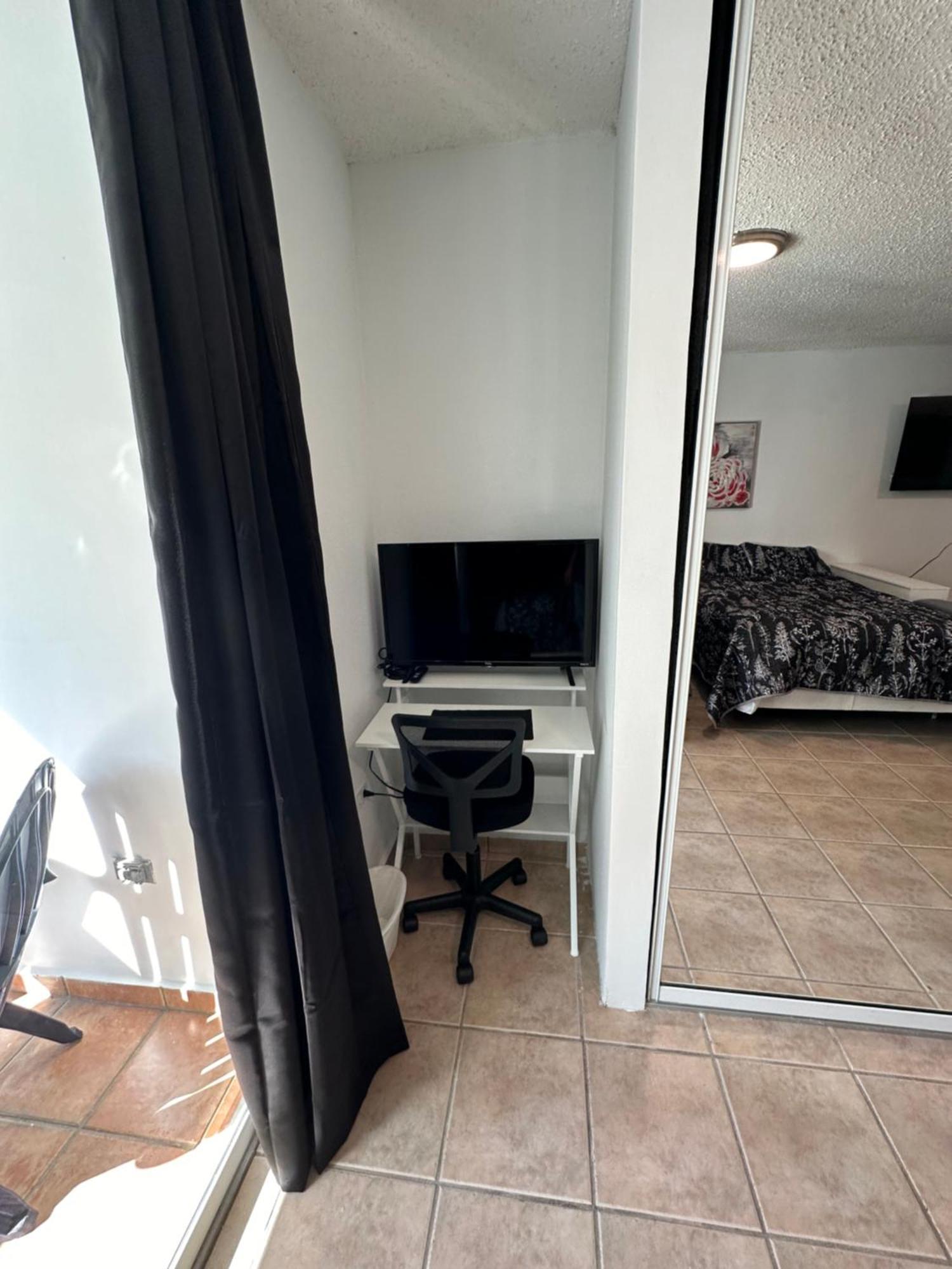 איזבלה Beachfront Studio Apt W/ Full Kitchen & Pool מראה חיצוני תמונה